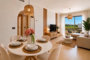 Sunset Panorama Suite by Marina Golf Suites