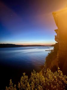 SEA VIEW ROOM with kitchen, balcony&air condition