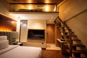 The Grand Suncity Hotel & Resort
