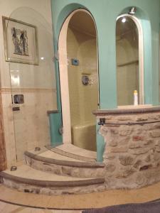 Villa Dacia bed bed and breakfast and Home Restaurant