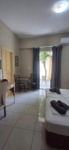 Alekas Garden View Studios