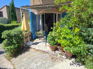 Joli petit appartement Hameau de la Garrigue à Mollans sur Ouvèze