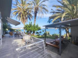 Annas sea view apartment