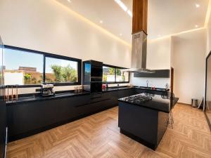 Signature luxury Villa Pool Fitness Tenis