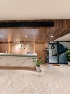 Hosta Inn Hotel and Resort