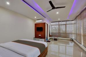 Collection O Daivik Sunset Suites