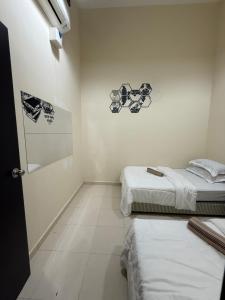 MiD Guest House