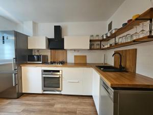 Apartma Podgorje Foothills Apartment