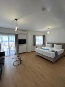 Pelagos Suites