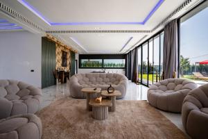 villa nelly