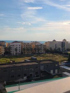 SeaView 7 Floor -No Elevater