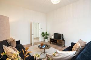 Beautiful Flat at Cornwall Gardens