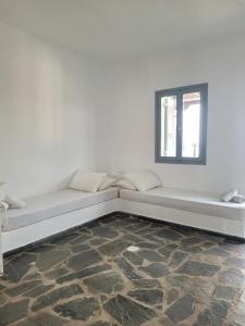 The Nest Combo, Sea View, 8 to Psili Ammos