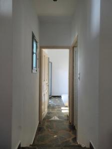 The Nest Combo, Sea View, 8 to Psili Ammos