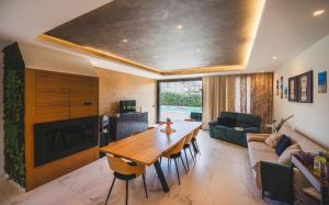 Villa El Secreto, Luxury con piscina, sauna e idromassaggio, 4 camere e 3 bagni, vicina al mare e montagna