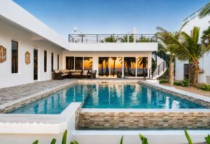 Casa Aura Maria Private CasitaBeachfront Villa