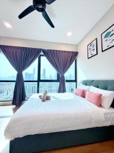 V Residence at Sunway Velocity by MY TRIP & MY STAY
