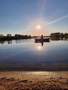Ezera Roze Lake Cabin Sauna