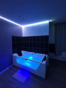 Suite Beige #2#- Vue & jacuzzi privé-self check-in