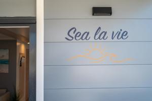 Sea La Vie Luxury Floating House Novigrad - jacuzzi