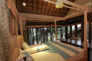Natural and Cozy Pool, Villa Dayins Balangan