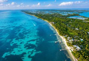 Casa Aura Maria Private Luxury Villa in Belize