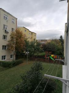Romanilor - Studio First Floor