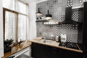 20 Evropeyska Street Apartment