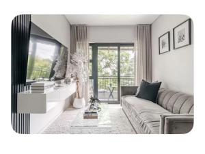 Calm Connected Skyline Views Melrose Sandton