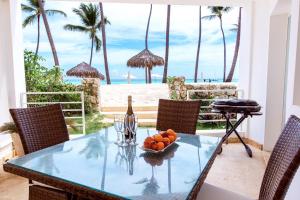 DELUXE OCEAN view VILLAS & Apartments with POOL - PLAYA LOS CORALES, BBQ, SPA