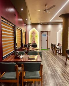 New Hotel Shree Ganga