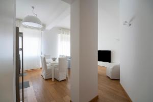 Bright Apartment in Corso Como