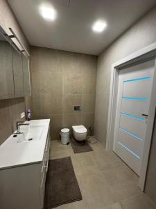 Apartment in the city center near park and river 26