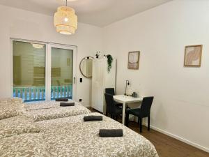 Design Ground Floor Apartment with Free Parking