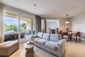 Beachfront Suite Residence