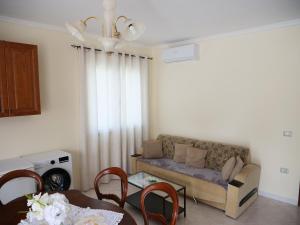 Apartment Alvis