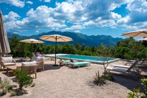Casa Del Sol - Modern stone villa with private pool in Lustica