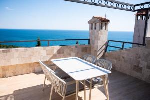 Sea view apartment Ostojic
