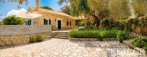 Private Villa Demetra 1768 with pool - close to Fiskardo