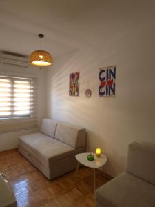 Balsa Apartment