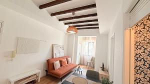 One bedroom apartment in historic center of Cascais, walking distance to the beach