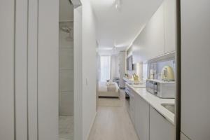 One Rosebank Shushu Suite, Studio Apartment