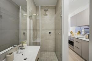 One Rosebank Shushu Suite, Studio Apartment