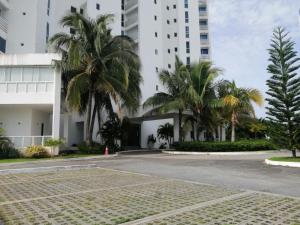 Terrazas Villas Playa Blanca, Reservas 6328-9739