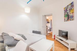 Charming apartment Port of Nice flat 1