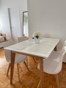 Beautiful modern and bright apartment