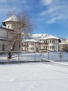 Pinerose Resort