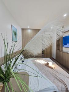 Lakenest Realty 12, 111 Xuan Dieu, Tay Ho, Ha Noi