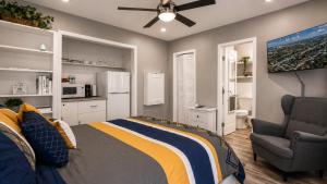 Cozy 1 BDR Unit by Beach, Mall, & Downtown FTL