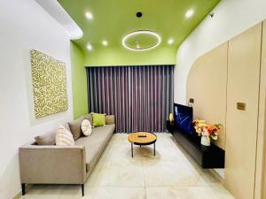 Deluxe Apartment - The Ascentia Phu My Hung